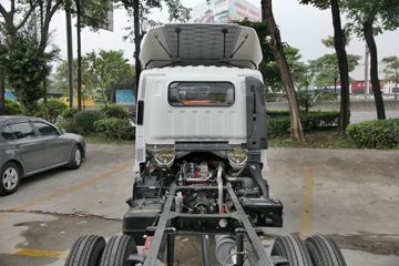 �ƿ�ŷ�� T1ϵ�� 82���� 4X2 3.7�׵���΢������ͼƬ