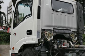 �ƿ�ŷ�� T1ϵ�� 82���� 4X2 3.7�׵���΢������ͼƬ