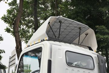 �ƿ�ŷ�� T1ϵ�� 82���� 4X2 3.7�׵���΢������ͼƬ