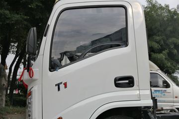 �ƿ�ŷ�� T1ϵ�� 82���� 4X2 3.7�׵���΢������ͼƬ