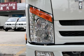 �ƿ�ŷ�� T1ϵ�� 82���� 4X2 3.7�׵���΢������ͼƬ