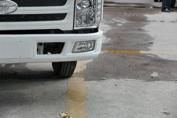 �ƿ�ŷ�� T1ϵ�� 82���� 4X2 3.7�׵���΢������ͼƬ