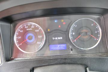 �ƿ�ŷ�� T1ϵ�� 82���� 4X2 3.7�׵���΢������ͼƬ