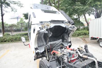 �ƿ�ŷ�� T1ϵ�� 82���� 4X2 3.7�׵���΢������ͼƬ