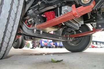 �ƿ�ŷ�� T1ϵ�� 82���� 4X2 3.7�׵���΢������ͼƬ