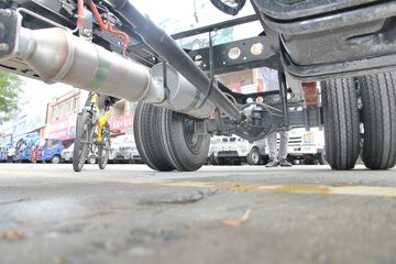 �ƿ�ŷ�� T1ϵ�� 82���� 4X2 3.7�׵���΢������ͼƬ