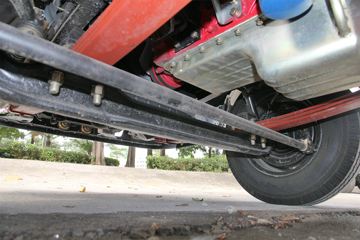 �ƿ�ŷ�� T1ϵ�� 82���� 4X2 3.7�׵���΢������ͼƬ