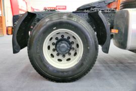 联合V系&nbsp;牵引车底盘                                                图片