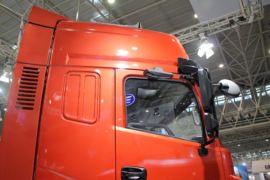 御龙&nbsp;牵引车外观                                                图片