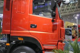 御龙&nbsp;牵引车外观                                                图片