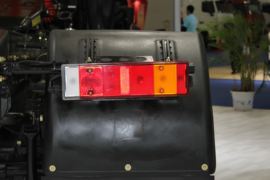 御龙&nbsp;牵引车底盘                                                图片