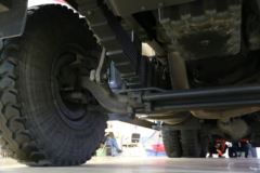 东风商用车 大力神重卡 350马力 6X4 5.6米自卸车(新型渣土车)(DFH5258ZLJA)