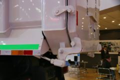 东风商用车 大力神重卡 350马力 6X4 5.6米自卸车(新型渣土车)(DFH5258ZLJA)