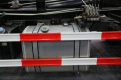 中国重汽 斯达斯太尔M5G中卡 180马力 4X2自卸车(可卸式垃圾车)(CLQ5160ZXX5ZZ)