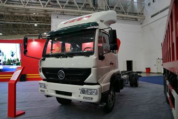 中国重汽 斯太尔M5G中卡 160马力 4X2 6.8米载货车底盘(ZZ1121G521GD1)