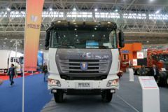 联合卡车U340 340马力 8X4 自卸车(短轴)(城建渣土车)