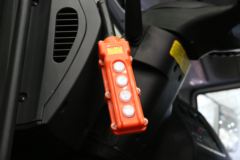 联合卡车U340 340马力 8X4 自卸车(短轴)(城建渣土车)