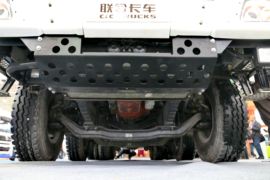 联合U系&nbsp;自卸车底盘                                                图片