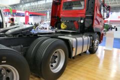 东风商用车 天龙重卡 420马力 6X4牵引车(超速挡)(DFL4251AX16A)