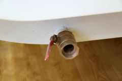 东风特商 210马力 4X2 垃圾车(压缩式)(EQ5162ZYSS5)