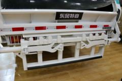 东风特商 210马力 4X2 垃圾车(压缩式)(EQ5162ZYSS5)