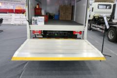 跃进 超越C300 125马力 4.2米单排厢式轻卡