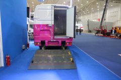 东风南充 嘉龙 115马力 4X2 冷藏车(EQ5040XXY-40)