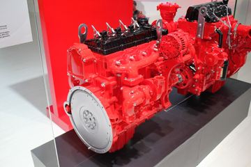 福田康明斯ISF2.8s5161P 161马力 2.8L 国五 柴油发动机