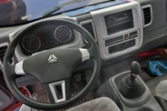 中国重汽HOWO 统帅 141马力 3360轴距单排轻卡底盘(ZZ1067F341CD165)