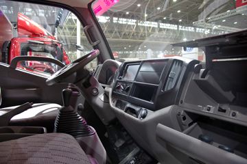 ���� ŷ����1ϵ 143���� 4.165�׵�����ʽ�Ῠ(BJ5049XXY-A3)ͼƬ