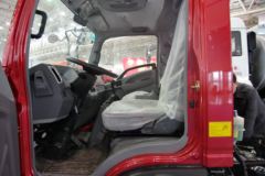 中国重汽HOWO 统帅 141马力 3360轴距单排轻卡底盘(ZZ1067F341CD165)