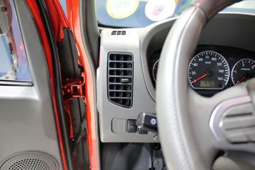 ���� ŷ����3ϵ 150���� 4.165�׵�����ʽ�ῨͼƬ