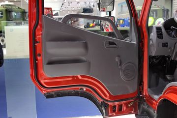 ���� ŷ����3ϵ 150���� 4.165�׵�����ʽ�ῨͼƬ