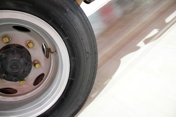 ���� ŷ����3ϵ 150���� 4.165�׵�����ʽ�ῨͼƬ