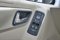 福田商务车 图雅诺S 161马力 封闭厢式货车(商旅版长轴)