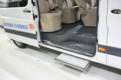 福田商务车 图雅诺S 161马力 封闭厢式货车(商旅版长轴)