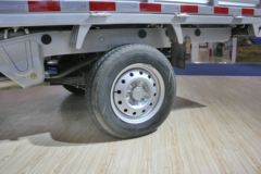 东风小康 C32 1.5L 117马力 汽油 2.3米双排栏板微卡(DXK1021NK9)