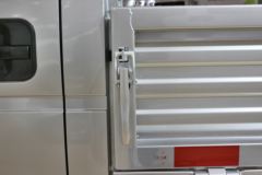 东风小康 C32 1.5L 117马力 汽油 2.3米双排栏板微卡(DXK1021NK9)