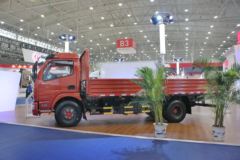 东风 凯普特C 156马力 4X2单排栏板轻卡(EQ1050S8BDC)