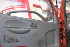 东风 凯普特C 156马力 4X2单排栏板轻卡(EQ1050S8BDC)