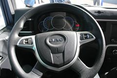 江淮 骏铃V6 160马力 3.9米排半栏板轻卡