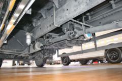 东风 多利卡D9中卡 170马力 4X2栏板载货车