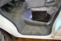 东风 御风 136马力 4X2 冷藏车