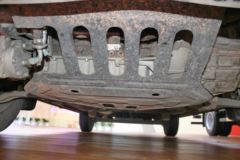 东风 御风 136马力 4X2 冷藏车