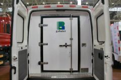 东风 御风 136马力 4X2 冷藏车