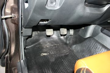 ���� ����PLUS 2016�� 2.9L���� ���� ˫��Ƥ�� ������ͼƬ