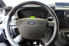 江铃汽车 全新新世代全顺 标准型 156马力 封闭厢式货车(短轴)