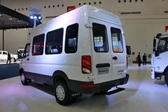 依维柯 Power Daliy 经典款A37 122马力 商务车