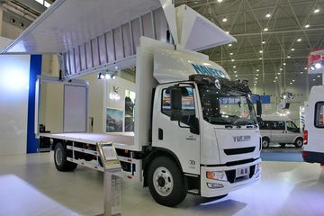 跃进 超越C500中卡 168马力 4X2 7.1米翼式载货车(NJ5161XXYZQDDWZ)