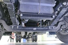 跃进 超越C500中卡 168马力 4X2 7.1米翼式载货车(NJ5161XXYZQDDWZ)